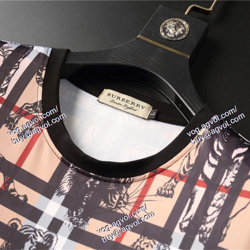  BURBERRYスーパーコピー 半袖Tシャツ 上下セット ★安心★追跡付 バーバリー BURBERRY 2021春夏 