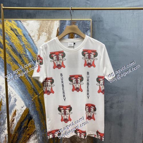  バーバリー BURBERRY 2色可選 BURBERRYコピー  2021春夏 半袖Tシャツ スタイルアップ効果