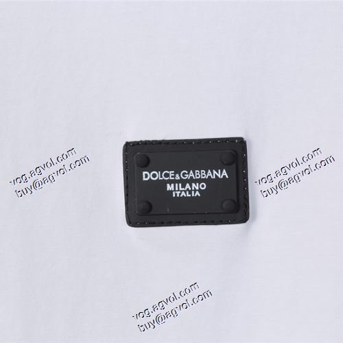 上品な輝きを放つ形 2色可選 D&Gブランドスーパーコピー 2021春夏 ドルチェ＆ガッバーナ Dolce&Gabbana 半袖シャツ 