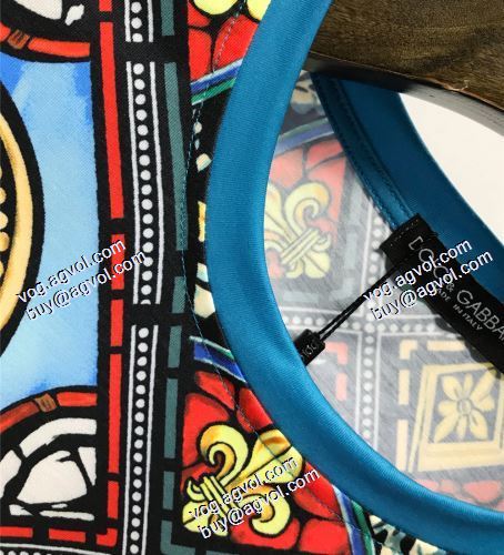 ドルチェ&ガッバーナブランド 偽物 通販 半袖シャツ ドルチェ＆ガッバーナ Dolce&Gabbana 2021春夏 風合いが出る 