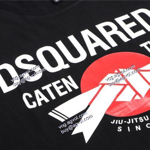  2色可選 DSQUARED2ブランドスーパーコピー 2021春夏 高級感ある  ディースクエアード DSQUARED2 半袖シャツ 