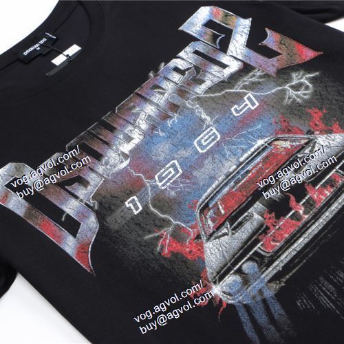  标DSQUARED2スーパーコピー 2色可選 ディースクエアード DSQUARED2 欧米韓流/雑誌 2021春夏 半袖Tシャツ题 