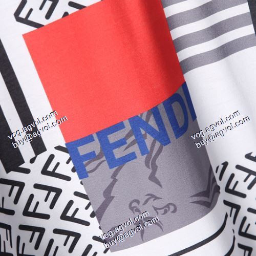 フェンディ FENDI 個性的 半袖シャツ FENDIスーパーコピー 激安 2021春夏