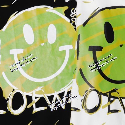 ロエベ LOEWE 2色可選 スタイルアップ効果 LOEWEブランドコピー 2021春夏 半袖シャツ 
