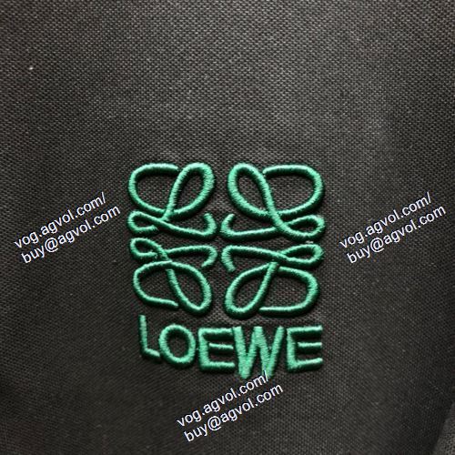  ロエベ LOEWE LOEWEブランド コピー 2021春夏 首胸ロゴ  半袖Tシャツ 
