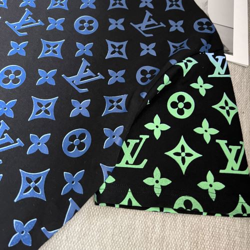 ルイ ヴィトンスーパーコピー 2022新作 半袖Tシャツ 高級感漂わせる ルイ ヴィトン LOUIS VUITTON 収縮性のある クールビズ バリエーションに富む