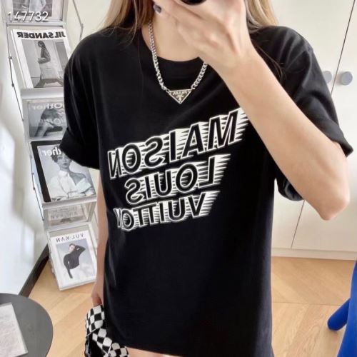 Tシャツ 2色可選 カジュアル 吸汗性に優れ ルイ ヴィトン LOUIS VUITTON 2022新作 ルイ ヴィトンコピー セレブ愛用の超人気商品