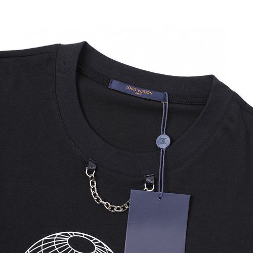 ファッション 人気 2022新作 通気性に優れた ルイ ヴィトン LOUIS VUITTON 2色可選 Tシャツ 吸汗性に優れ ルイ ヴィトンブランド コピー