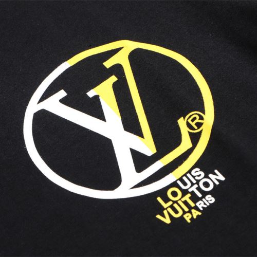 ルイ ヴィトン LOUIS VUITTON 半袖Tシャツ 2022新作 数に限りがある 2色可選 ルイ ヴィトンコピー 気軽にカジュアルに使える
