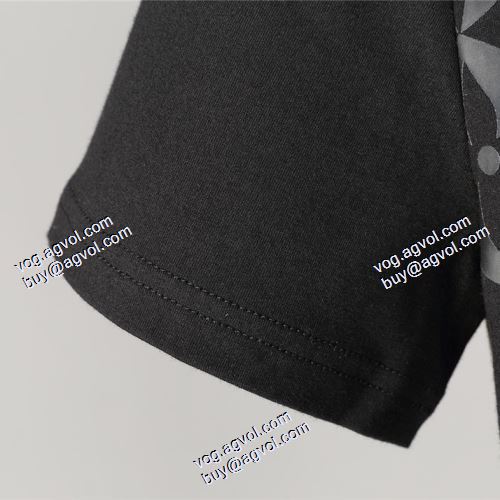 ルイ ヴィトン LOUIS VUITTON 半袖シャツ 大絶賛の履き心地! 2021春夏 ルイ ヴィトンスーパーコピー 激安 2色可選  