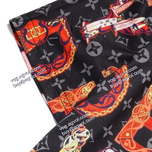  ～希少  半袖シャツ  2色可選   LOUIS VUITTONスーパーコピー  2021春夏 ルイ ヴィトン LOUIS VUITTON 
