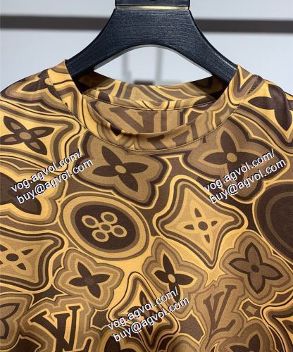  2021春夏 半袖Tシャツ LOUIS VUITTONコピー 首胸ロゴ ルイ ヴィトン LOUIS VUITTON