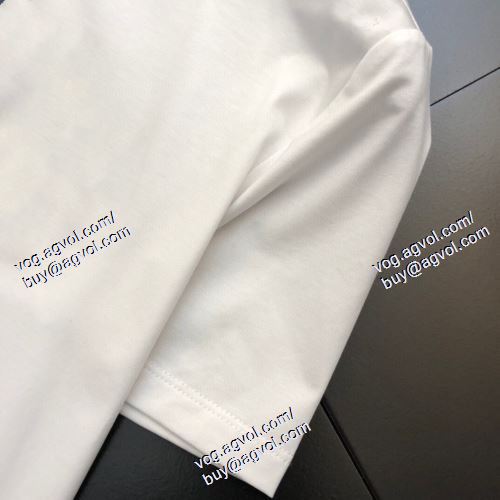  ルイ ヴィトン LOUIS VUITTON 2色可選 半袖Tシャツ 高級感溢れるデザイン 2021春夏 LOUIS VUITTONブランド コピー