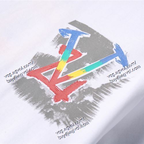  2021春夏 LOUIS VUITTONブランドコピー 2色可選 半袖Tシャツ ルイ ヴィトン LOUIS VUITTON 高級感ある