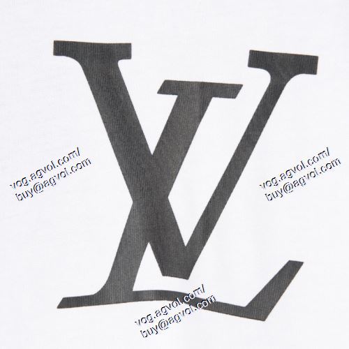  LOUIS VUITTONスーパーコピー 半袖Tシャツ デザイン性の高い 2色可選 ルイ ヴィトン LOUIS VUITTON 2021春夏