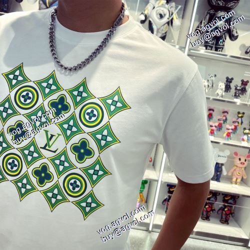 半袖Tシャツ ルイ ヴィトンスーパーコピー ラックスした雰囲気 風合いが出る プリント 2021春夏 ルイ ヴィトン LOUIS VUITTON 2色可選