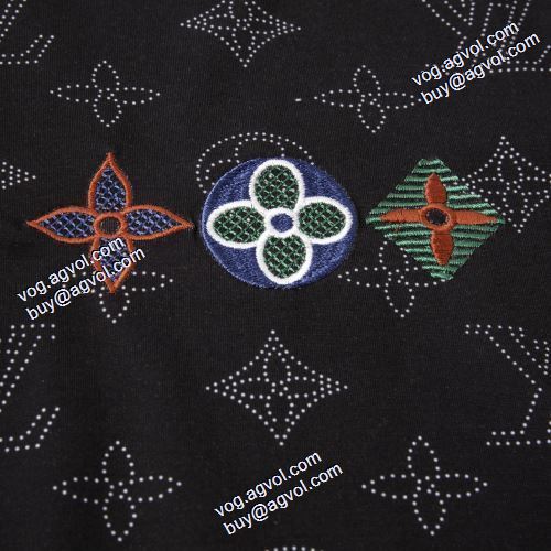 ポップ 2021春夏 ルイ ヴィトンブランド コピー ルイ ヴィトン LOUIS VUITTON 2色可選 半袖Tシャツ 気軽にカジュアルに使える 刺繍使い
