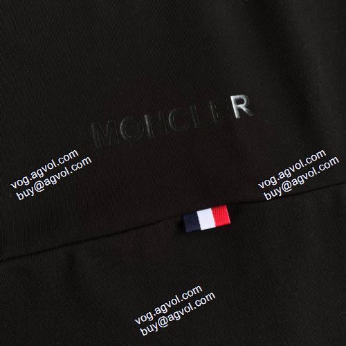MONCLERスーパーコピー 激安 モンクレール MONCLER 2色可選 半袖シャツ 2021春夏 大絶賛の履き心地! 