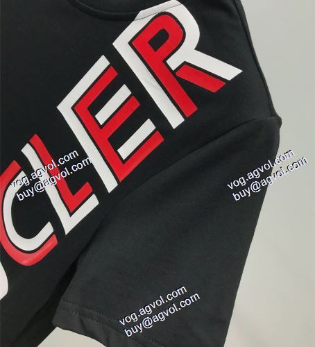 2色可選 モンクレール MONCLER 半袖シャツ MONCLER偽物ブランド 2021春夏 綺麗に決まるフォルム！ 