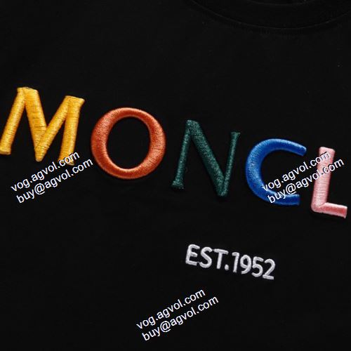 MONCLERスーパーコピー 激安 2色可選 モンクレール MONCLER 2021春夏 半袖シャツ デザイン性の高い 