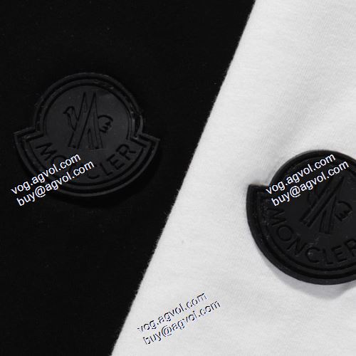 モンクレール MONCLER 半袖シャツ 2021春夏 最安値に挑戦 MONCLERブランド 偽物 通販 2色可選