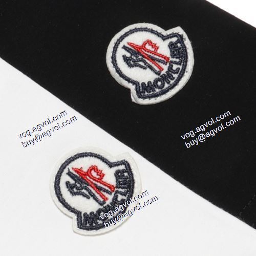  半袖シャツ  モンクレール MONCLER  贈り物にも◎  2色可選   MONCLERコピー  2021春夏   