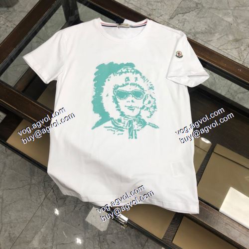  落ち着いた感覚  2色可選 半袖シャツ  モンクレール MONCLER   2021春夏  MONCLERスーパーコピー 激安