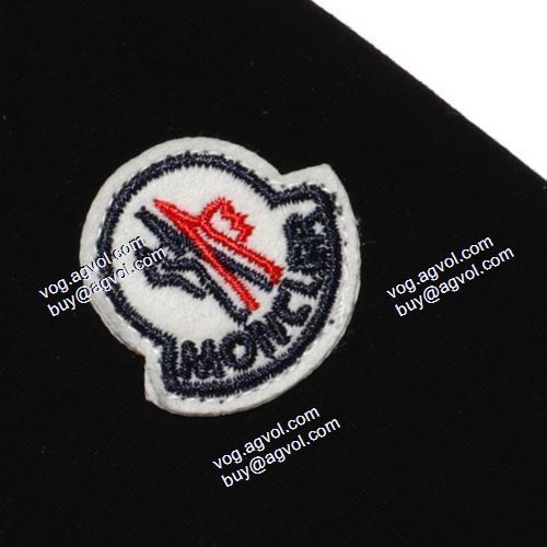  MONCLER偽物ブランド  2色可選  魅力的  半袖シャツ  2021春夏  モンクレール MONCLER 