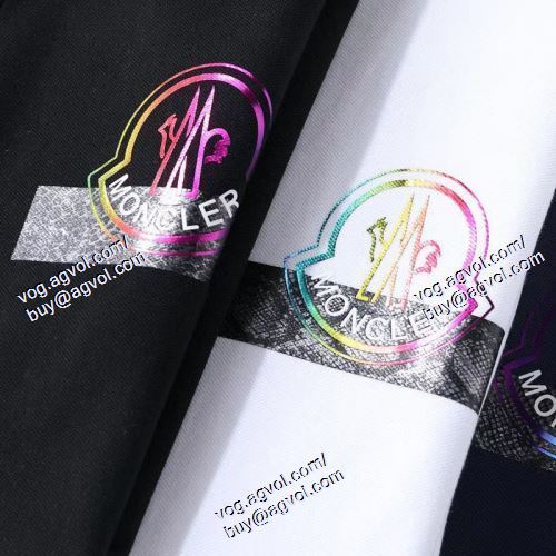 MONCLERスーパーコピー 美品！ モンクレール MONCLER 半袖Tシャツ 3色可選 2021春夏