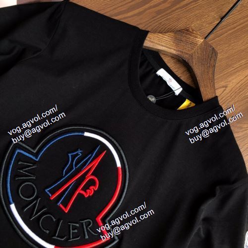  MONCLERスーパーコピー 激安 めちゃくちゃお得 モンクレール MONCLER 2021春夏 半袖Tシャツ 2色可選