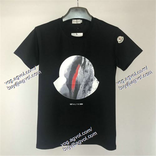  モンクレール MONCLER 2021春夏 半袖Tシャツ ファション性の高い 2色可選 MONCLERブランドスーパーコピー