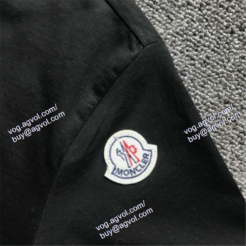  モンクレール MONCLER 2021春夏 半袖Tシャツ ファション性の高い 2色可選 MONCLERブランドスーパーコピー