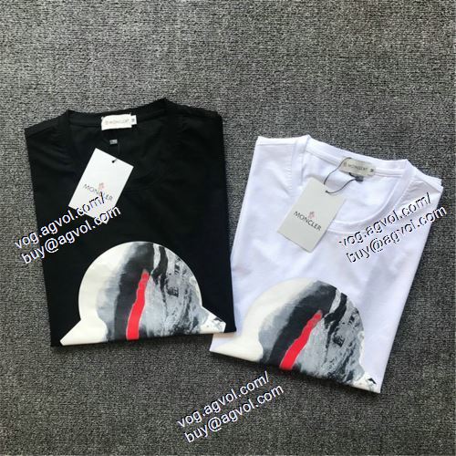  モンクレール MONCLER 2021春夏 半袖Tシャツ ファション性の高い 2色可選 MONCLERブランドスーパーコピー