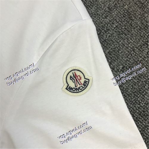  2色可選 2021春夏 半袖Tシャツ 数に限りがある MONCLERブランドコピー モンクレール MONCLER