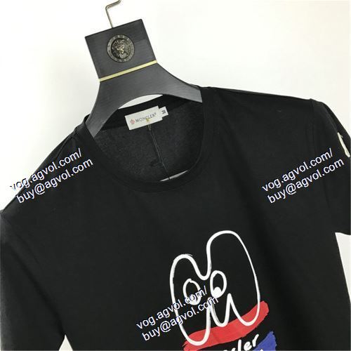  MONCLERスーパーコピー モンクレール MONCLER 大人っぼい 半袖Tシャツ 2色可選 2021春夏
