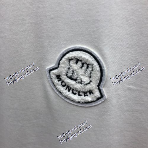  半袖Tシャツ 2色可選 モンクレール MONCLER 2021春夏 MONCLERブランドスーパーコピー デザイン性の高い 