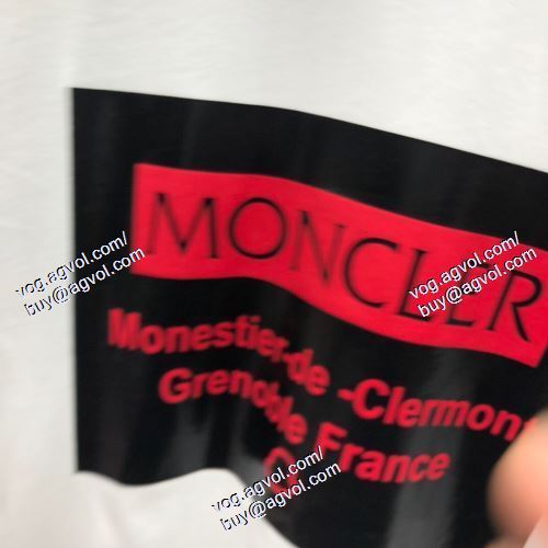  2021春夏 MONCLERブランドコピー 大好評 モンクレール MONCLER 半袖Tシャツ 2色可選