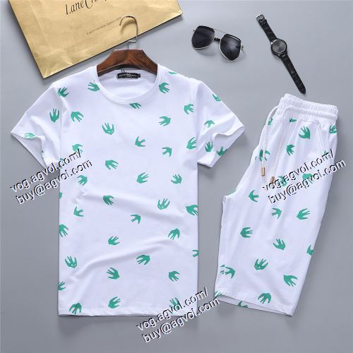  アレキサンダー マックイーン alexander mcqueen 2色可選 alexander mcqueenブランドコピー 半袖Tシャツ 上下セット スタイルアップ効果 2021春夏
