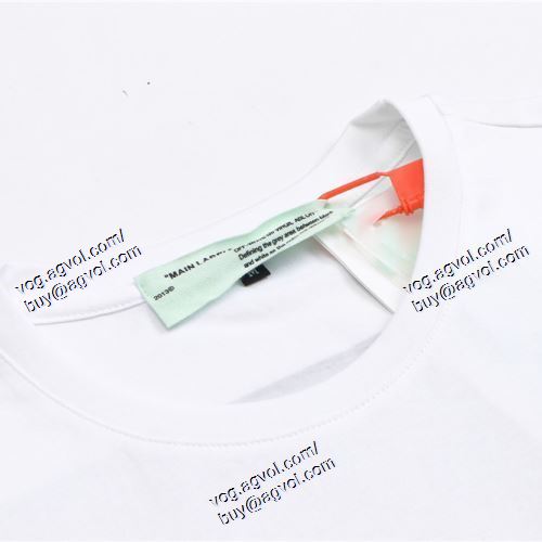  Off-White オフホワイト 2021春夏 重宝するアイテム OFF-WHITE オフホワイトブランド コピー 半袖Tシャツ 2色可選