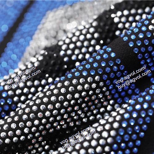  PHILIPP PLEINブランドコピー 半袖Tシャツ 超人気美品◆ フィリッププレイン PHILIPP PLEIN 2021春夏