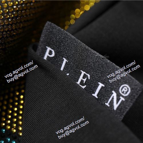  PHILIPP PLEIN偽物ブランド 半袖Tシャツ フィリッププレイン PHILIPP PLEIN 首胸ロゴ 2021春夏