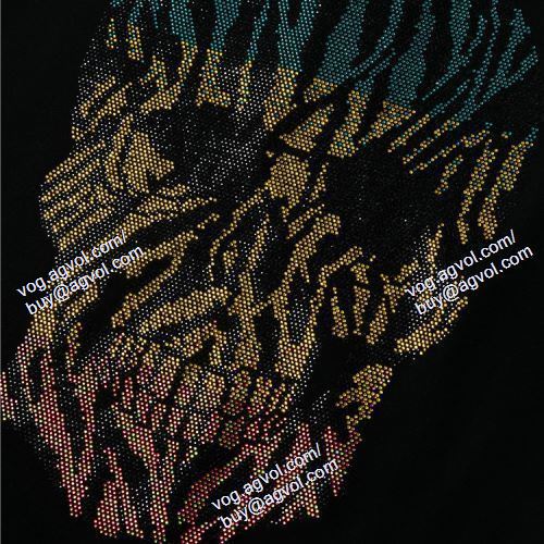  フィリッププレイン PHILIPP PLEIN ファッション 人気 PHILIPP PLEINブランドスーパーコピー 半袖Tシャツ 2021春夏