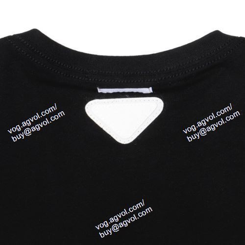  2021春夏 大人のおしゃれに PRADAコピー 2色可選 プラダ PRADA 半袖Tシャツ 