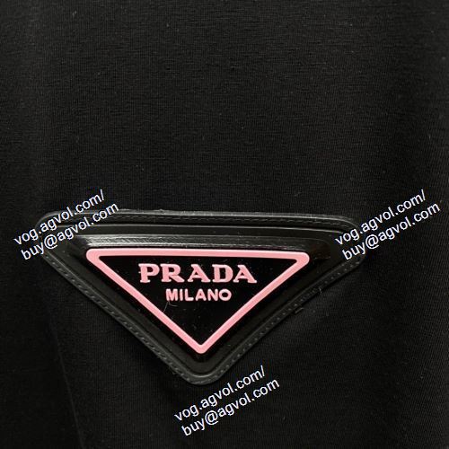  プラダ PRADA 2021春夏 ◆モデル愛用◆ PRADAコピーブランド 2色可選 半袖Tシャツ