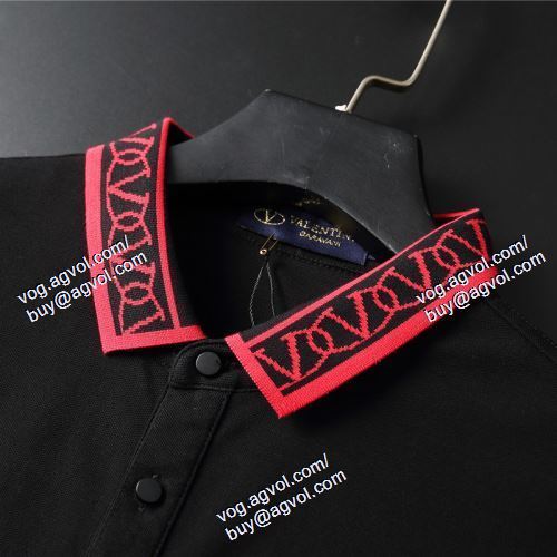  VALENTINOブランド 偽物 通販 注目のアイテム ヴァレンティノ VALENTINO 2021春夏 4色可選 半袖Tシャツ 