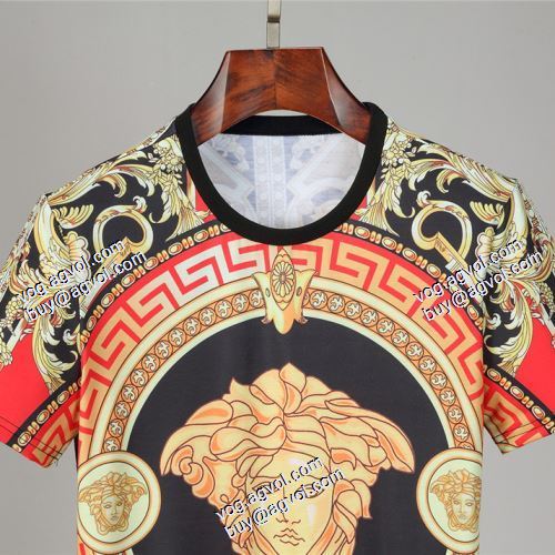 サイズ豊富 半袖シャツ ヴェルサーチVERSACE 2021春夏 ヴェルサーチスーパーコピー 