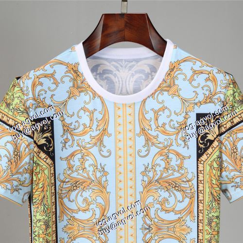 半袖シャツ ヴェルサーチVERSACE 2021春夏 ヴェルサーチコピー 人気新品★超特価★ 
