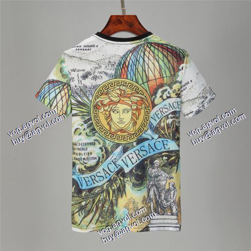 ヴェルサーチスーパーコピー 半袖シャツ  2021春夏 上品上質 ヴェルサーチVERSACE 