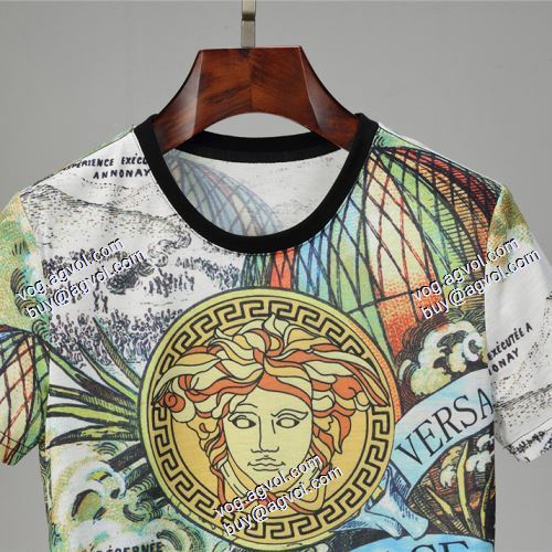 ヴェルサーチスーパーコピー 半袖シャツ  2021春夏 上品上質 ヴェルサーチVERSACE 