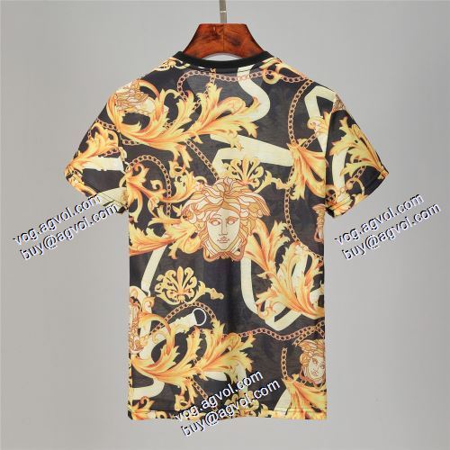 ヴェルサーチVERSACE 2021春夏 半袖シャツ VERSACEコピーブランド 高品質 人気